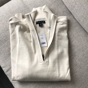 Men’s NWT Half Zip Sweater!